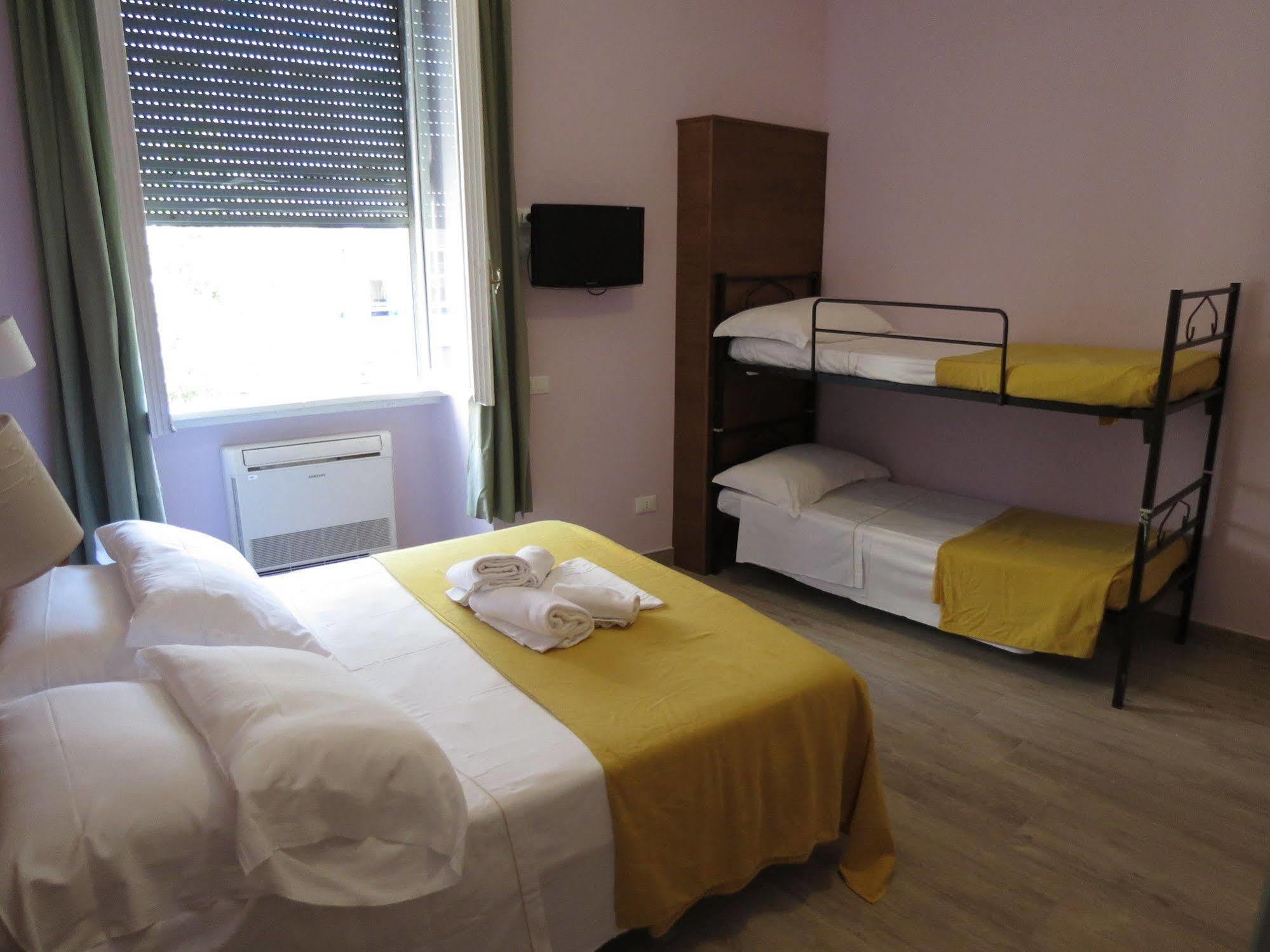 Pensione Paradise Rome Bagian luar foto